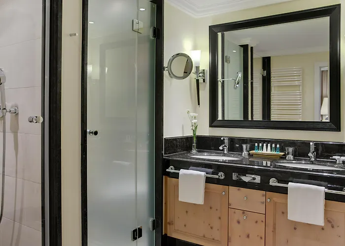 Steigenberger Icon Grandhotel Belvedere Szálloda