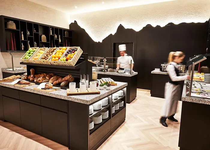 Steigenberger Icon Grandhotel Belvedere 5*