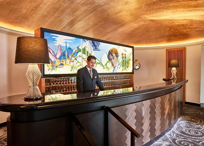 Steigenberger Icon Grandhotel Belvédère 5*