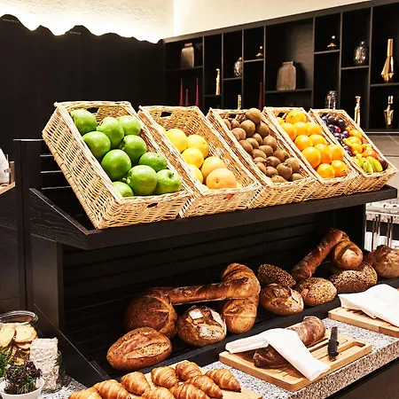 Steigenberger Icon Grandhotel Belvédère Hotel