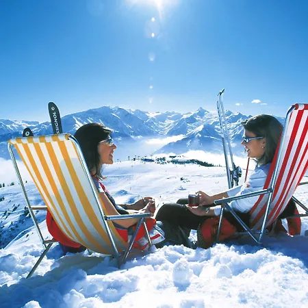 Hotel Steigenberger Icon Grandhotel Belvédère 5*