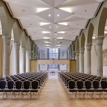 Hotel Steigenberger Grandhotel Belvedere 5*